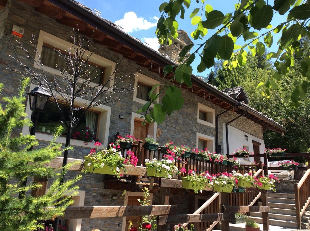 I Picchi Hotel Gressan Exterior photo